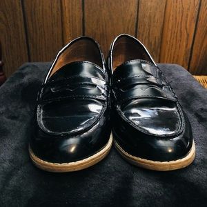 Steven Madden Black Shiny Loafers USED Size 7